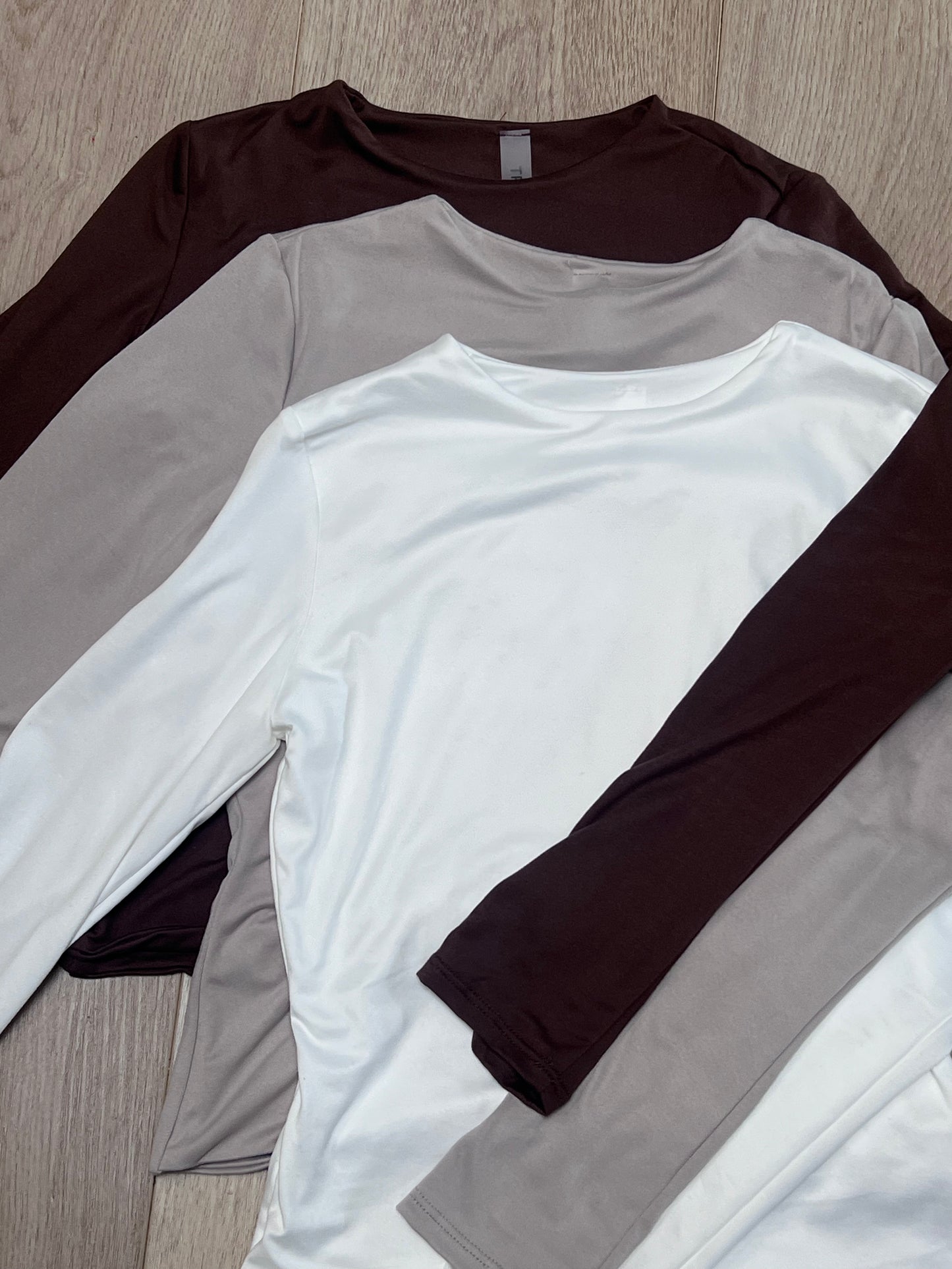 JAMIE BUTTERY LONG SLEEVE