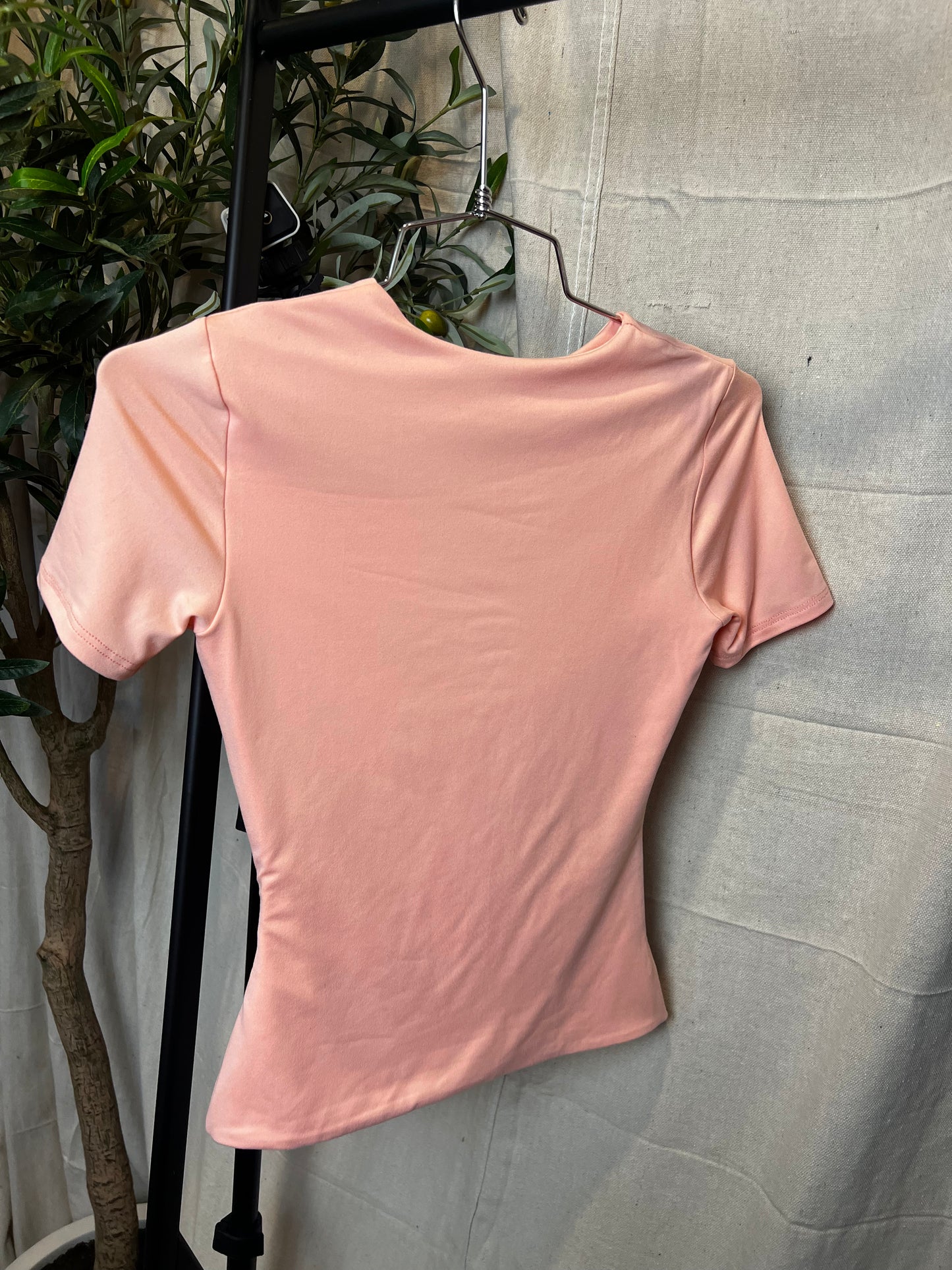 NORA BUTTERY SHORT SLEEVE